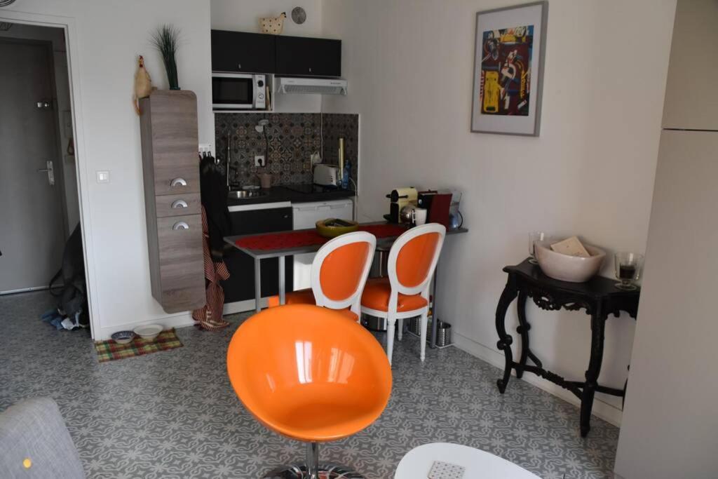 Entier -studio Parfait état A La Baule-proche Plages Appartement